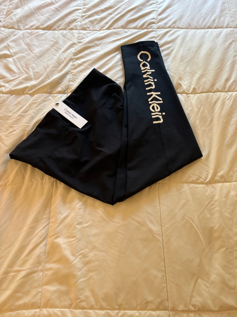 Calvin Klein Women’s Black 7/8 Performance Stretch Leggings with White Logo